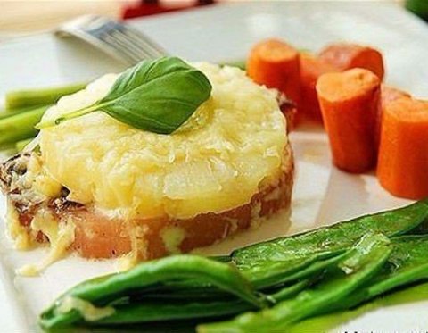 Мясо под ананасом Мясо под ананасом