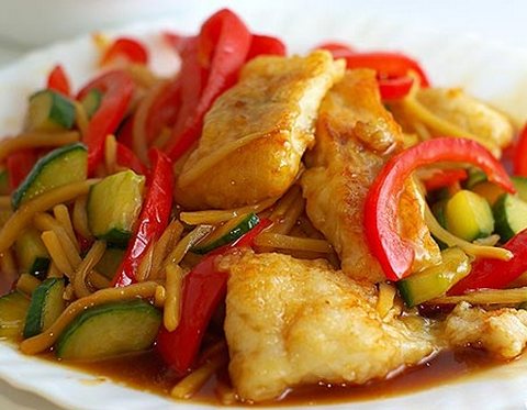 Рыба под овощами Рыба под овощами